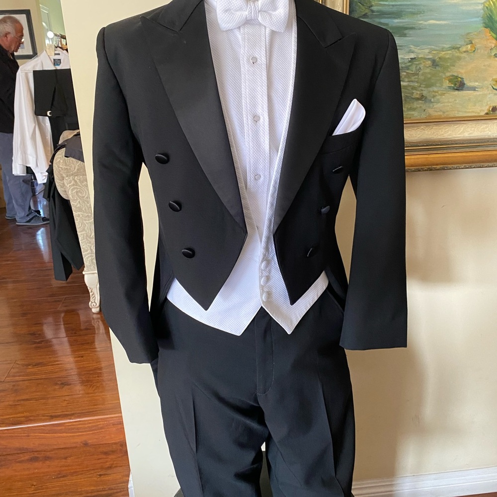 Full Dress Peak Lapel Tails Tuxedo Jacket, pants, vest and bow tie